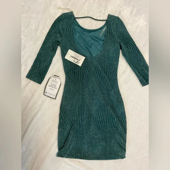 TRIXXI WOMEN'S SHIMMERY 3/4 SLEEVE DRESS - Picture 7 of 7